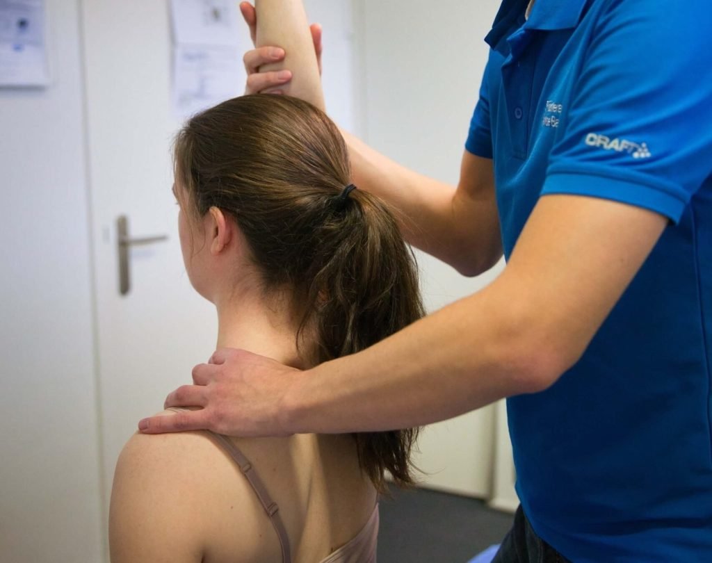 Hoe fysiotherapie helpt bij het voorkomen van terugkerende elleboogklachten