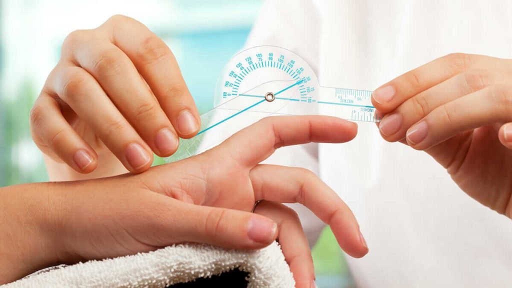Handtherapie: de sleutel tot herstel en preventie